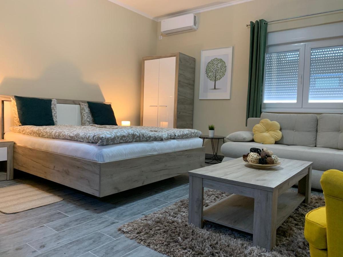 Apartman Hana Сомбор Экстерьер фото